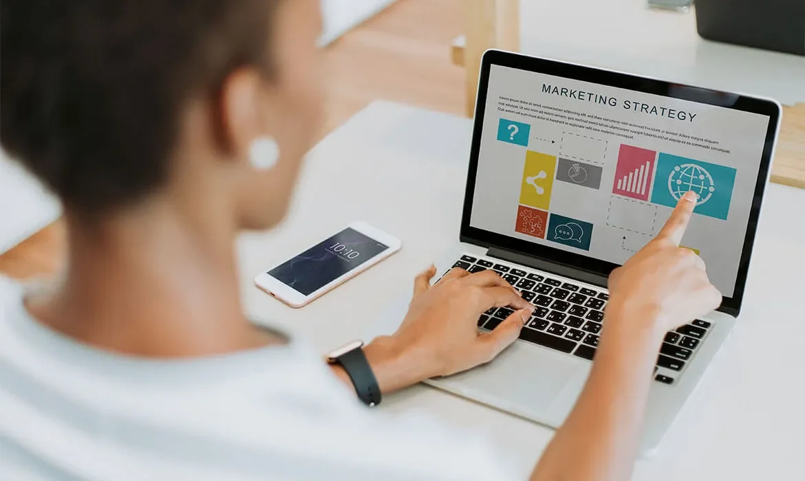 Jak przygotować sklep internetowy do sezonu sprzedażowego